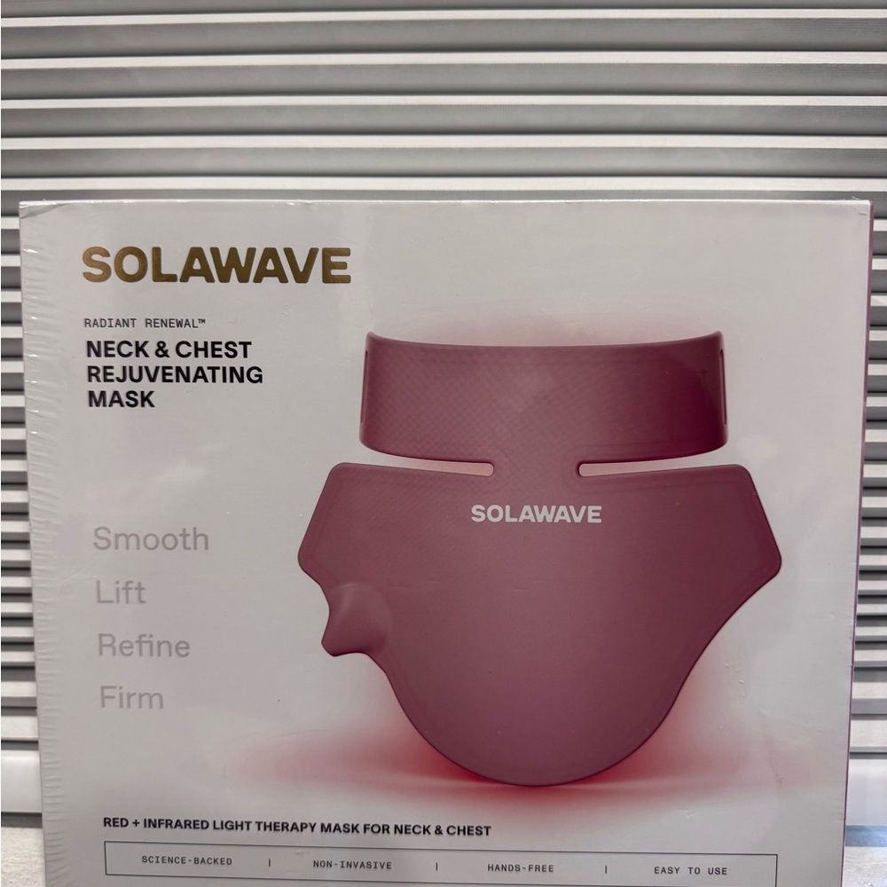 Solawave Neck & Chest Rejuvenating Mask NEW SEALED